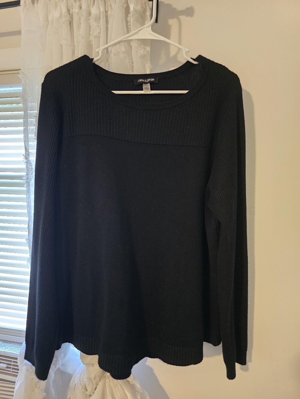 Cable & Gauge Black Ribbed Yoke Crewneck Sweater